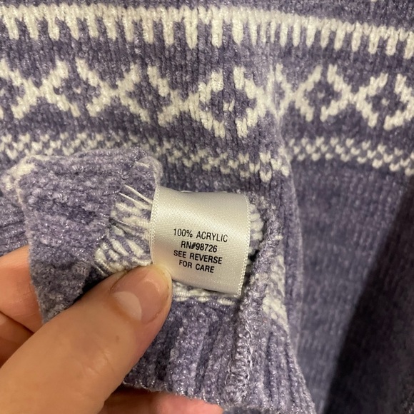 Women’s Sonoma lavender and white cozy soft sweater. Size L - Picture 3 of 5